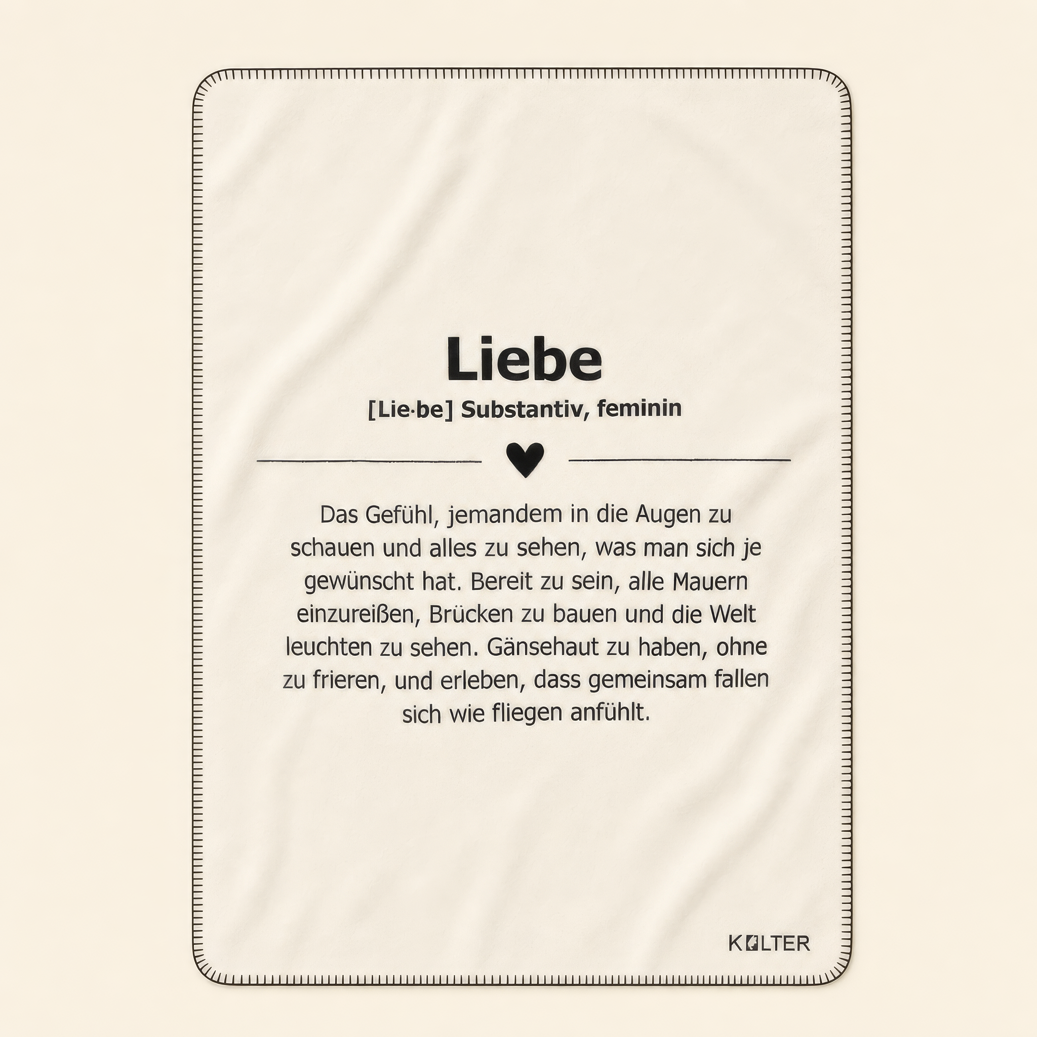 Kolter Decke mit Text über Liebe und Herzsymbol